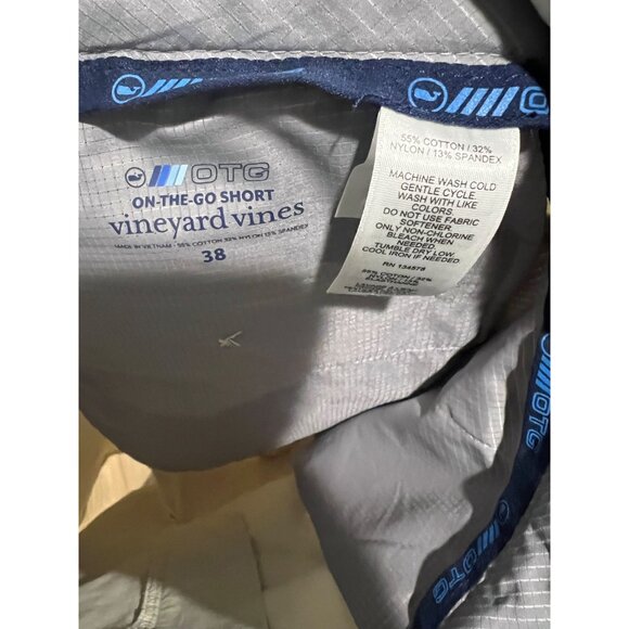 Vineyard Vines Mens OTG Performance Shorts - Size 38 - Picture 3 of 3